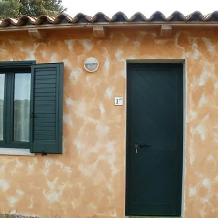 Farm Gli Oleandri * Loiri Porto San Paolo